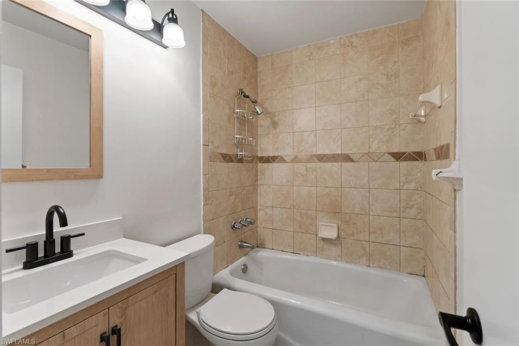 3325 Airport Rd N R7 Property Photo 13