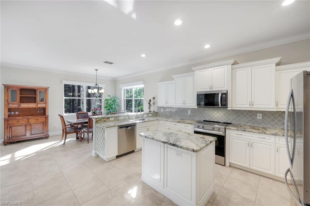 25295 Catskill Dr Property Photo 14