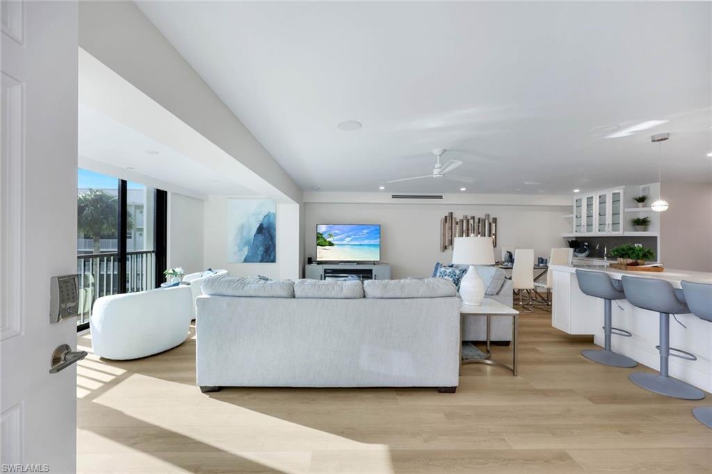 3000 Gulf Shore Blvd N 307 Property Photo 17