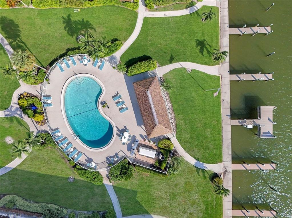 3000 Gulf Shore Blvd N 307 Property Photo 28