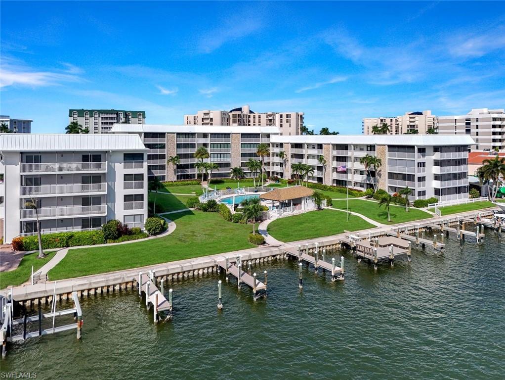 3000 Gulf Shore Blvd N 307 Property Photo 33