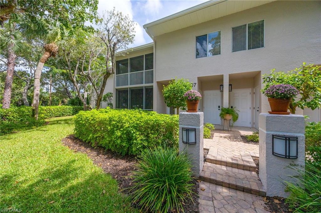 5818 Glencove Dr 103 Property Photo 1