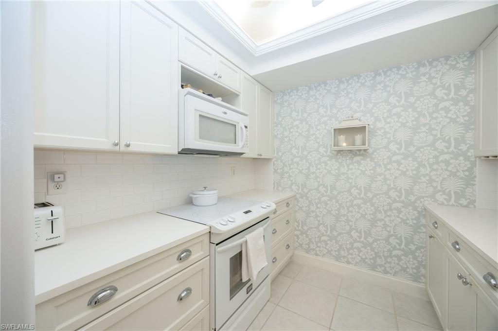 5818 Glencove Dr 103 Property Photo 19
