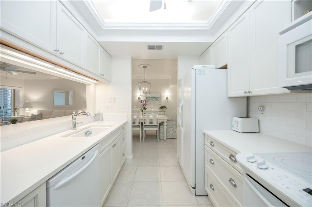 5818 Glencove Dr 103 Property Photo 20