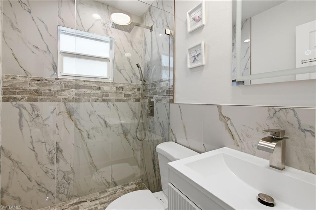 2147 Washington Ave Unit B Property Photo 18