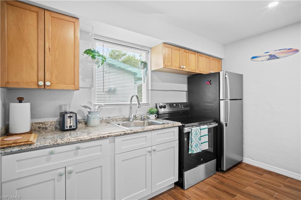 2147 Washington AVE Unit C Property Photo 1