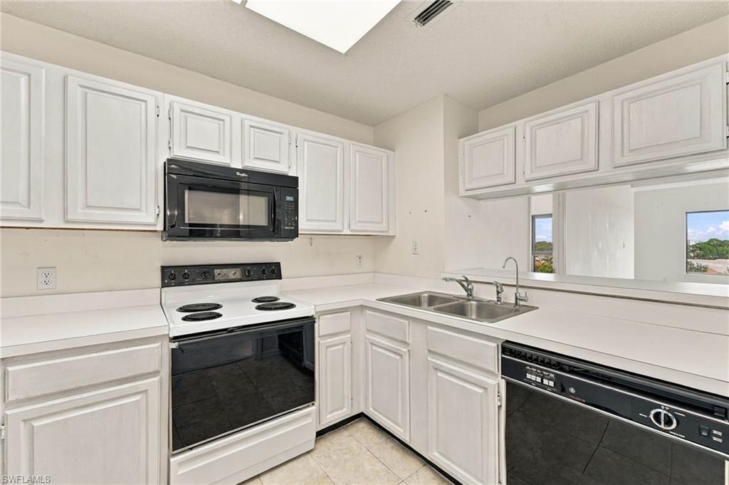 900 Arbor Lake Dr 501 Property Photo 7