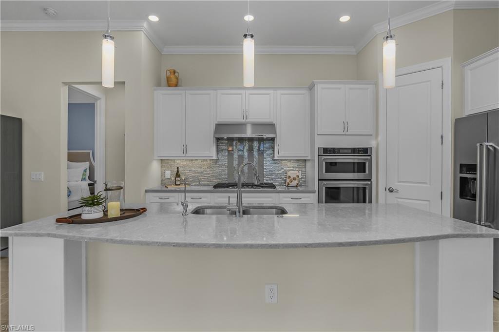 19288 Aqua Shore Dr Property Photo 9