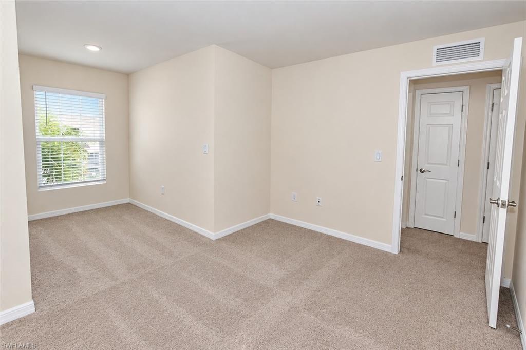 15449 Wildflower Cir Property Photo 13
