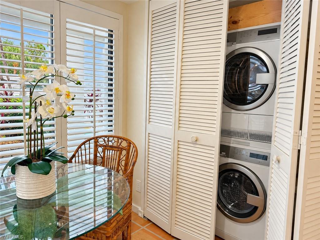 4021 Whiskey Pointe Ln 202 Property Photo 11