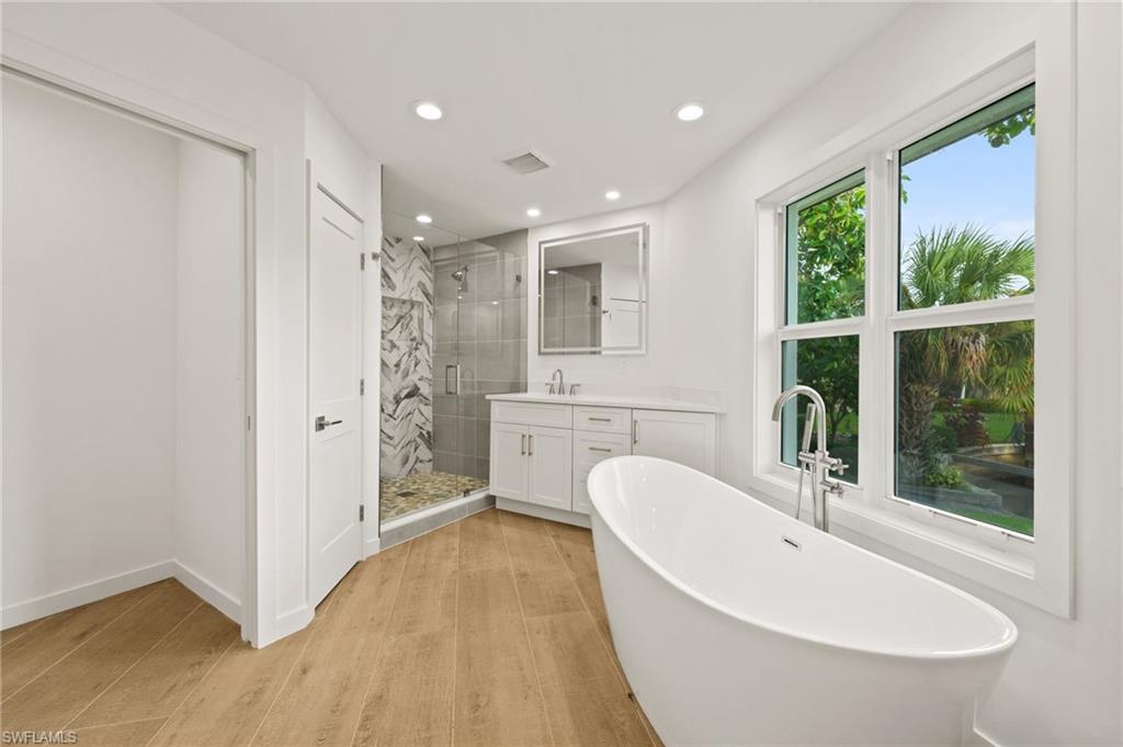 2105 Sheepshead Dr Property Photo 27