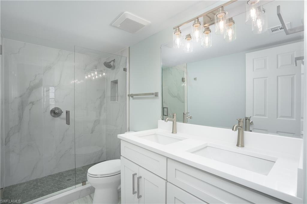 1120 Little Neck Ct E40 Property Photo 22