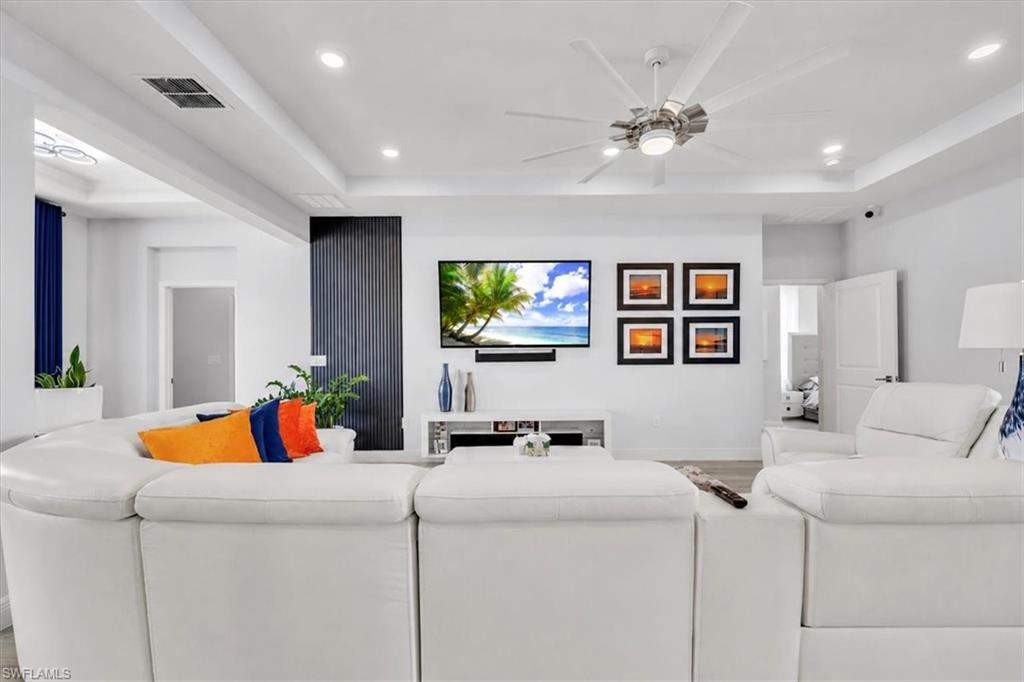 25248 Padre Ln Property Photo 10