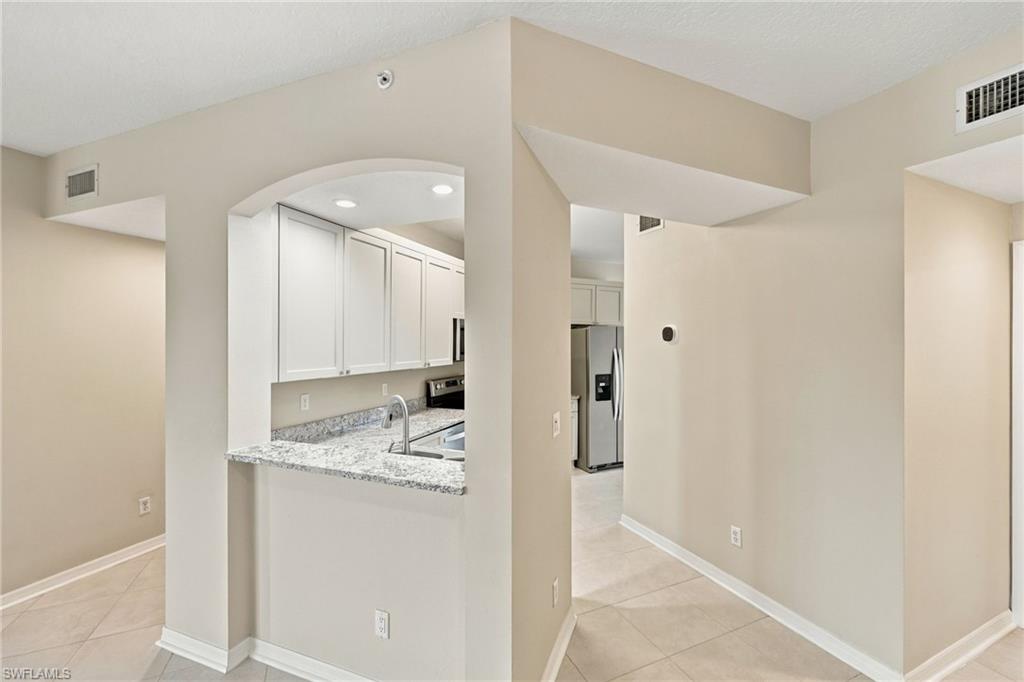 6610 Huntington Lakes Cir 103 Property Photo 11