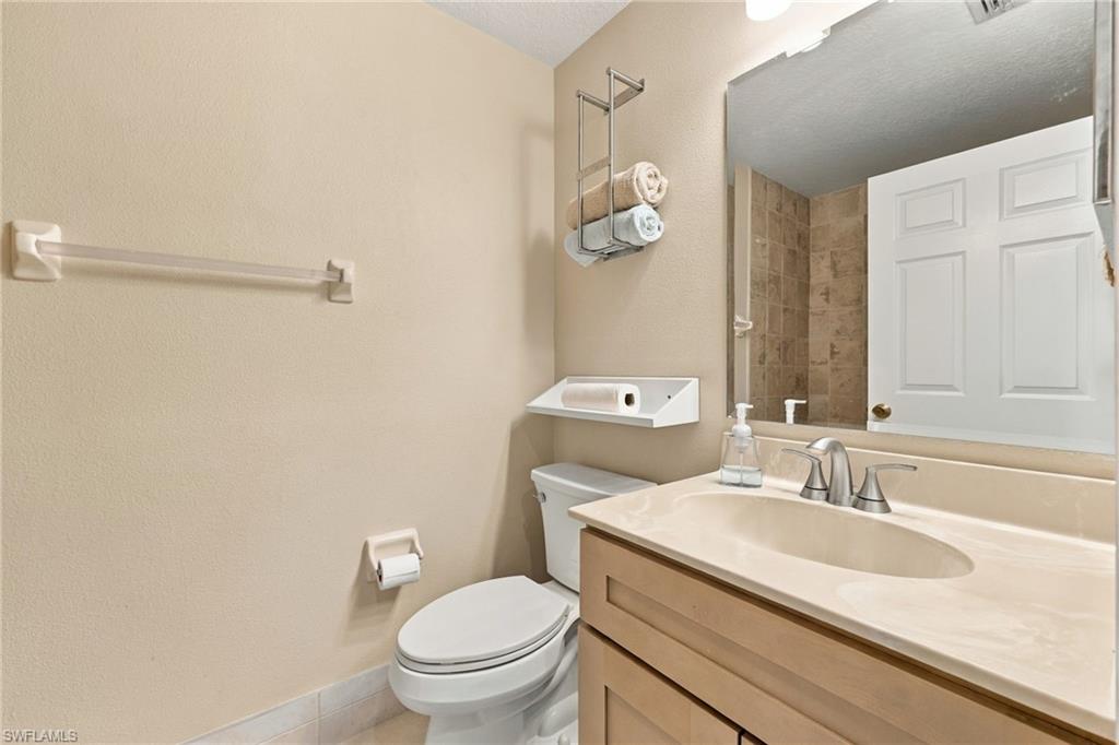6610 Huntington Lakes Cir 103 Property Photo 29