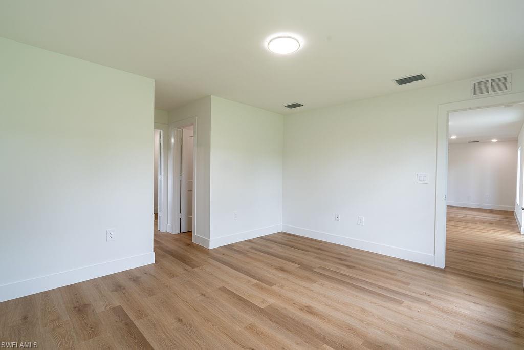 1160 Edelweiss St E Property Photo 19