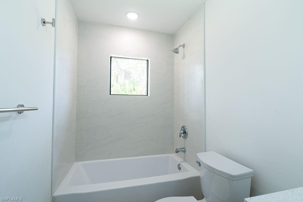 1160 Edelweiss St E Property Photo 29