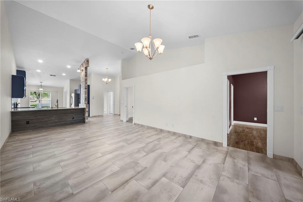 7021 Lone Oak Blvd Property Photo 10