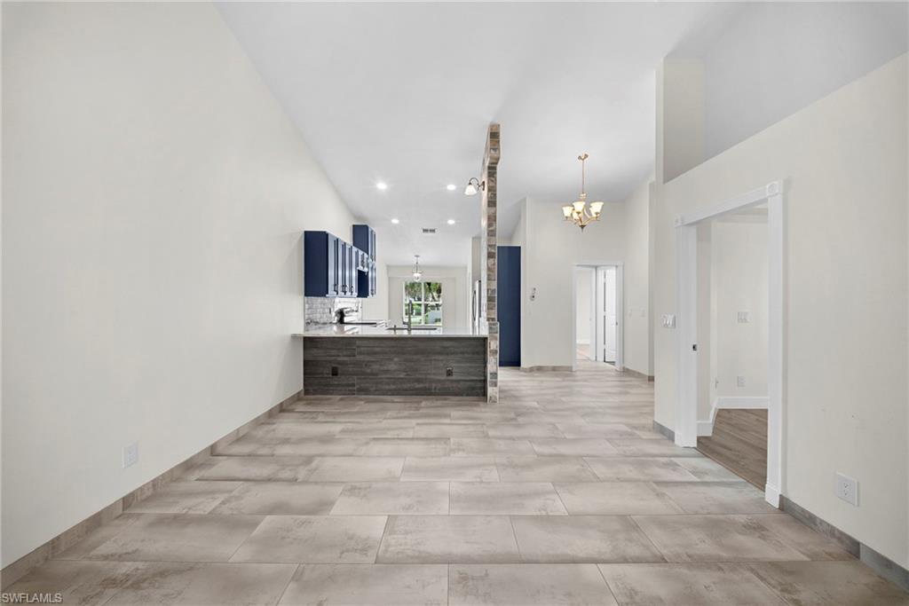 7021 Lone Oak Blvd Property Photo 11