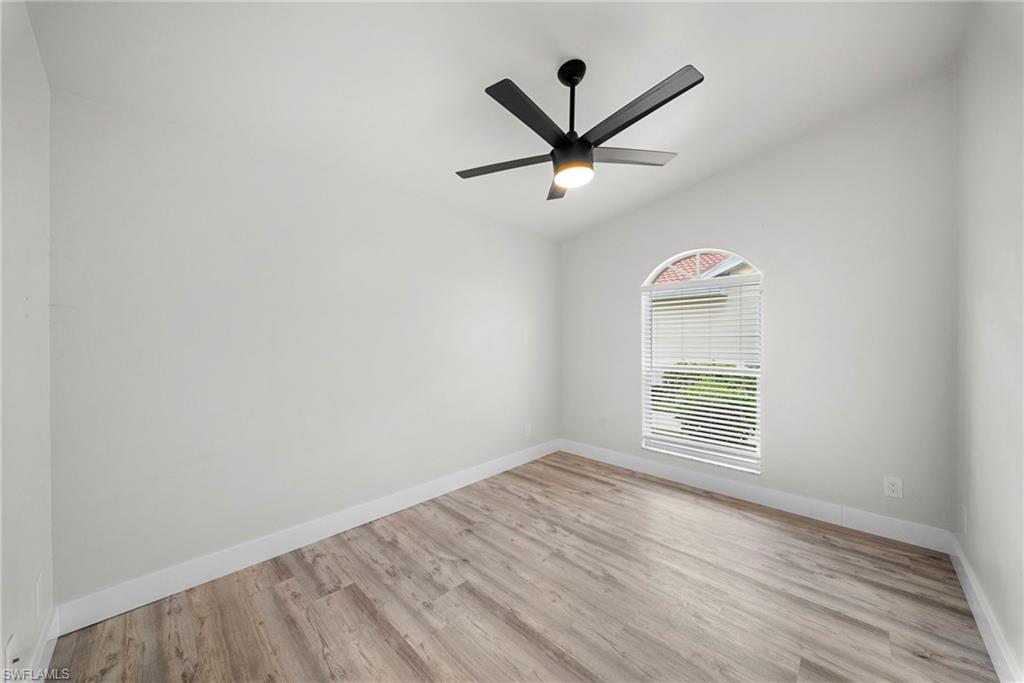 7021 Lone Oak Blvd Property Photo 23