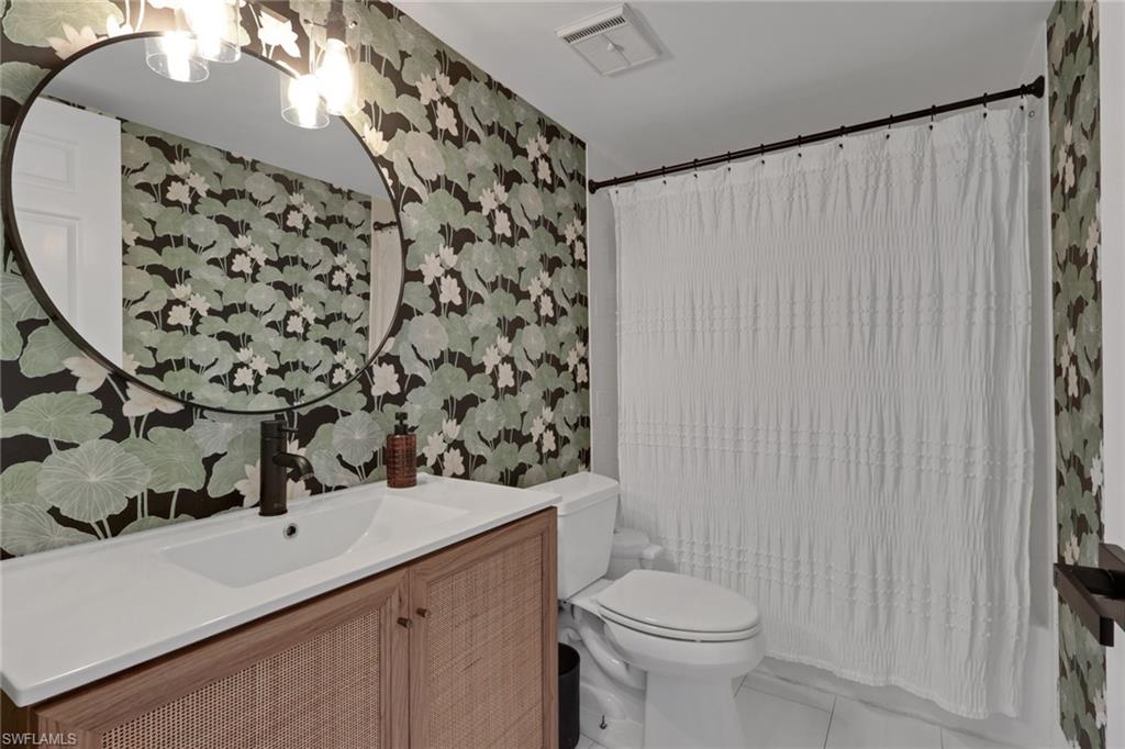 3031 Sandpiper Bay Cir F106 Property Photo 19