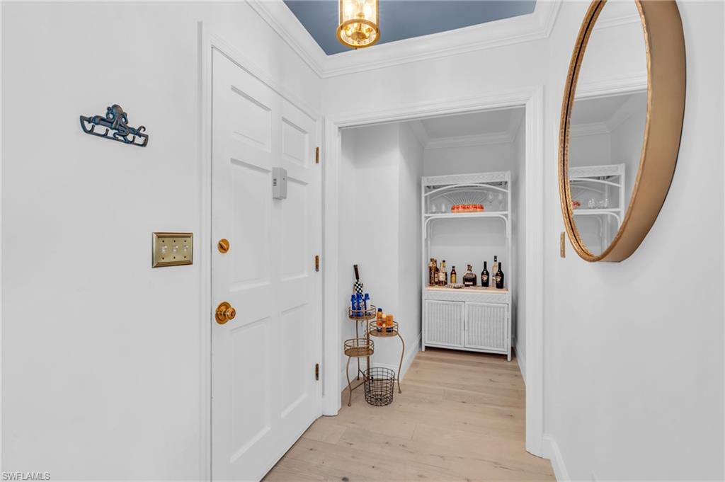 1900 Gulf Shore Blvd N 304 Property Photo 4