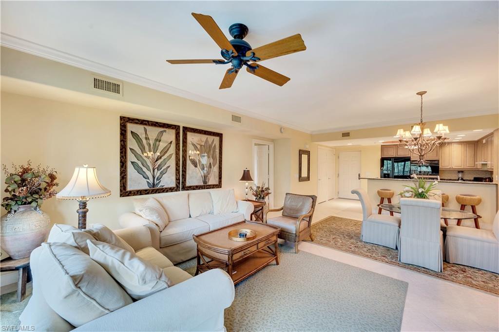 2728 Tiburon Blvd E 304 Property Photo 4