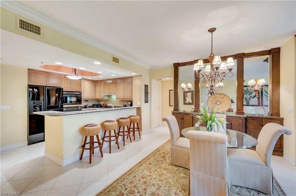 2728 Tiburon Blvd E 304 Property Photo 5
