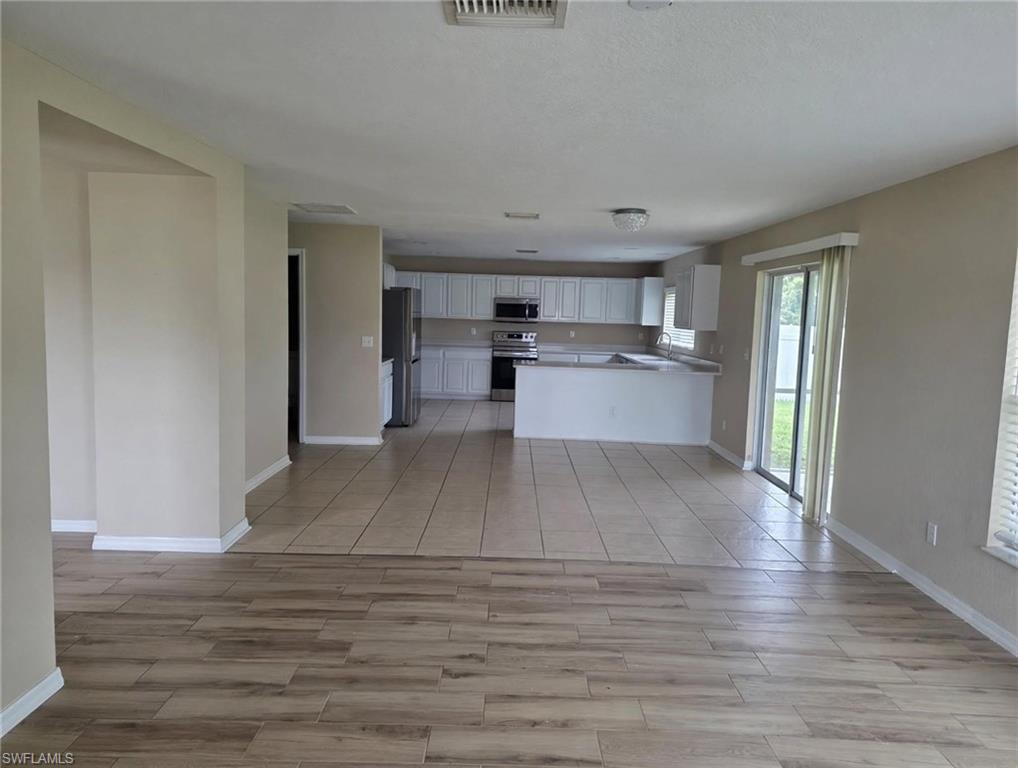 1156 1st Ave Property Photo 10