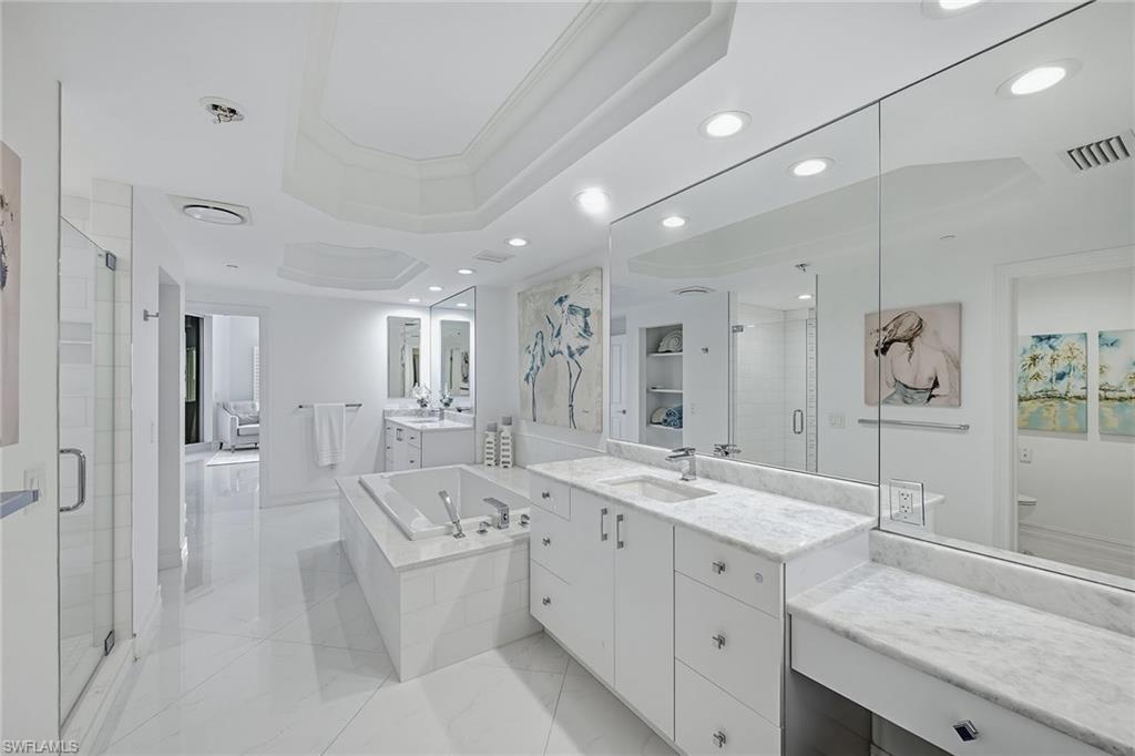 8665 Bay Colony Dr 202 Property Photo 16