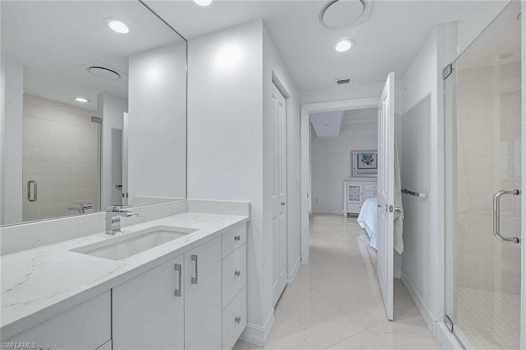 8665 Bay Colony Dr 202 Property Photo 28