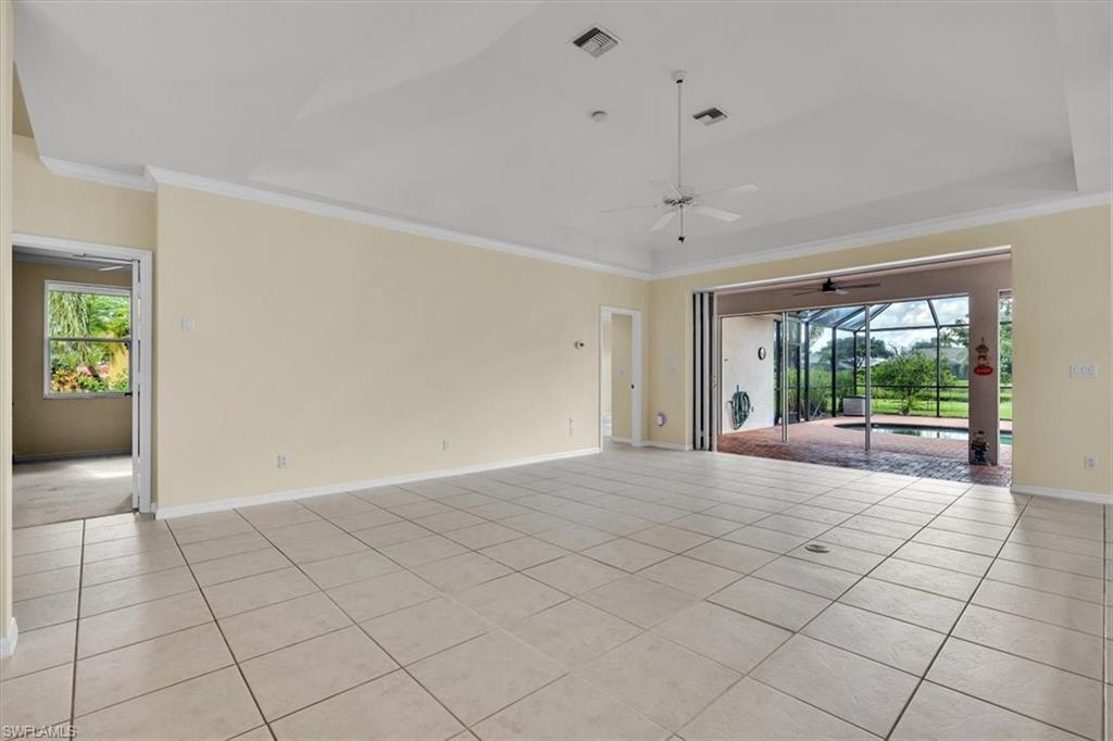 4407 Pomarine Ct Property Photo 3