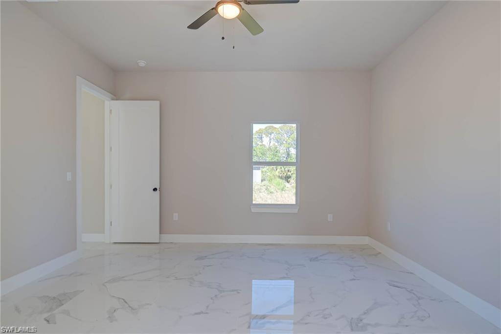 2023 Robert Ave Property Photo 11