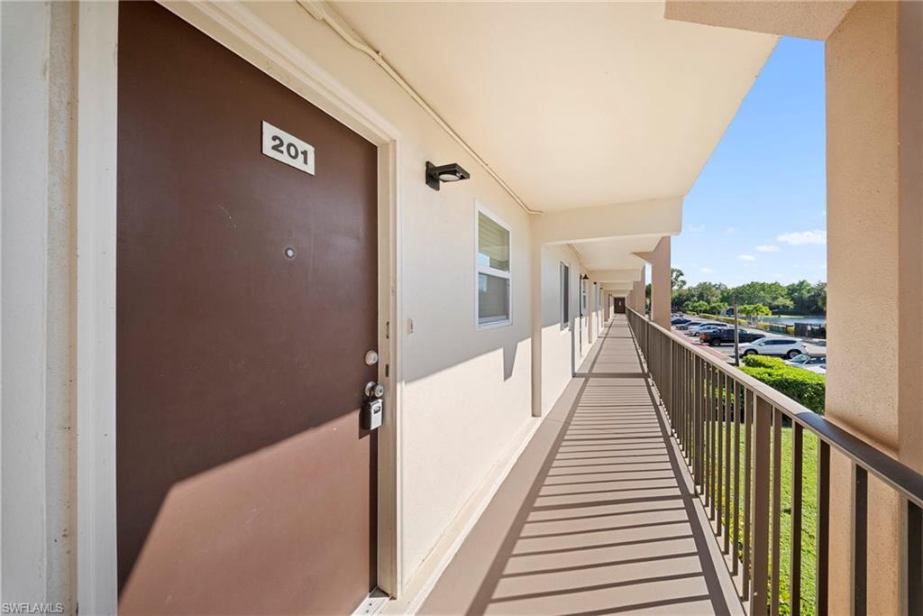 1000 Manatee Rd A201 Property Photo 2