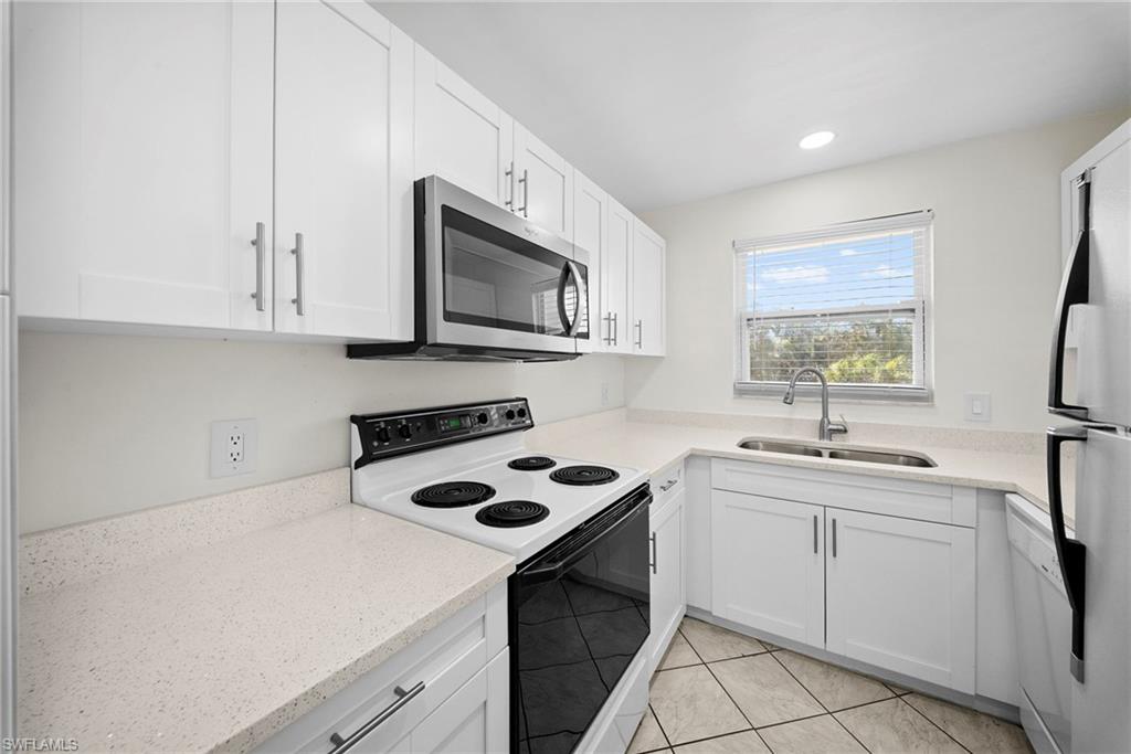 1000 Manatee Rd A201 Property Photo 4