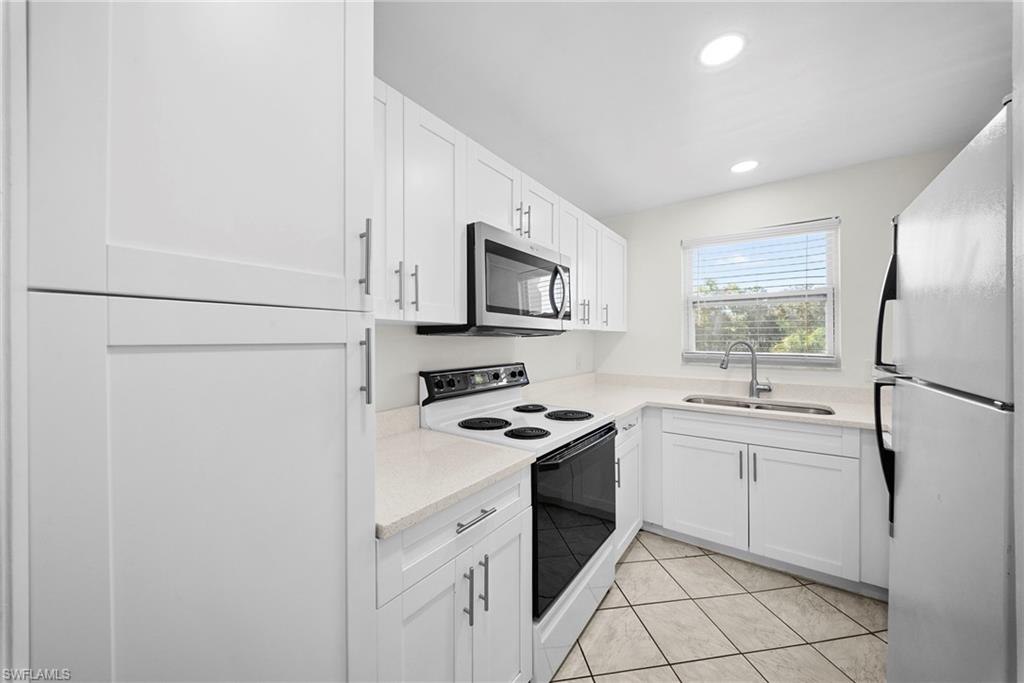 1000 Manatee Rd A201 Property Photo 5