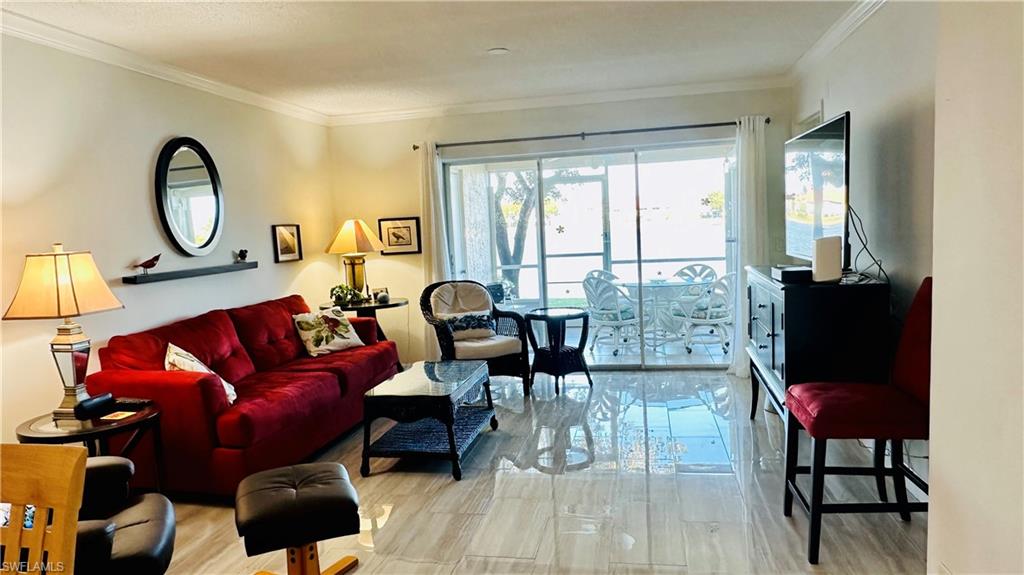 7824 Emerald Cir 104 Property Photo 3
