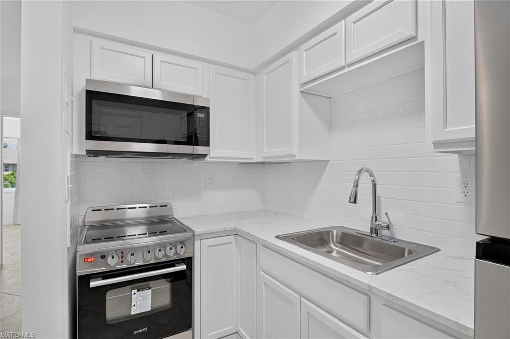 190 Collier Blvd V9 Property Photo 9