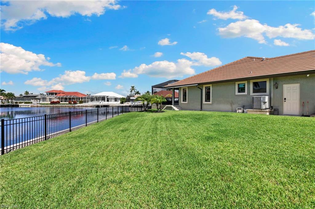 428 Persian Ct Property Photo 31