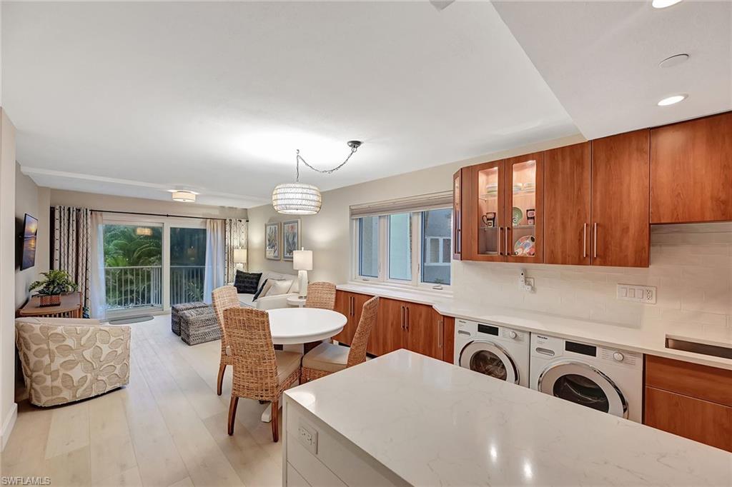 1300 Gulf Shore BLVD N 210 Property Photo 1