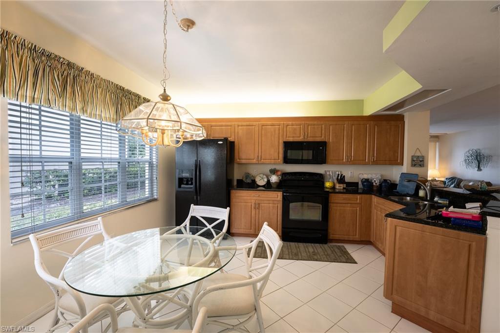 2575 Old Groves Rd 101 Property Photo 9