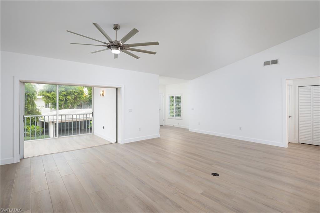 764 Willowbrook Dr 1106 Property Photo 16