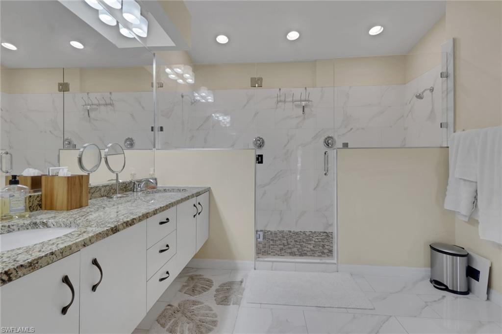 641 Saint Andrews Blvd 108-1 Property Photo 22