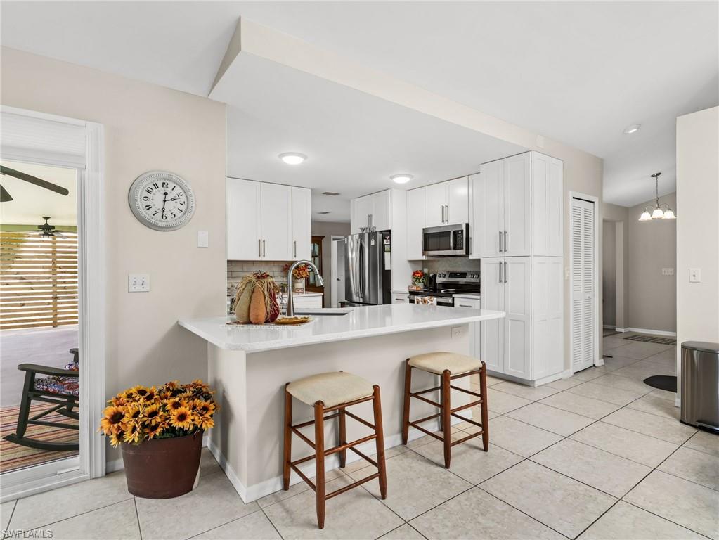 27 9th Pl Property Photo 14