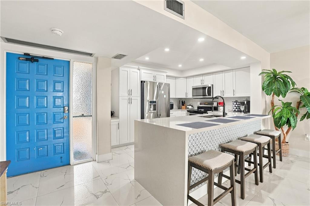 6670 Estero Blvd A404 Property Photo 7