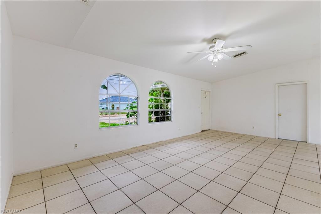 2139 28th St Property Photo 10