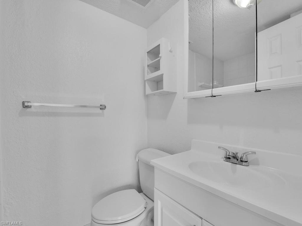 4617 Bayshore Dr H5 Property Photo 10