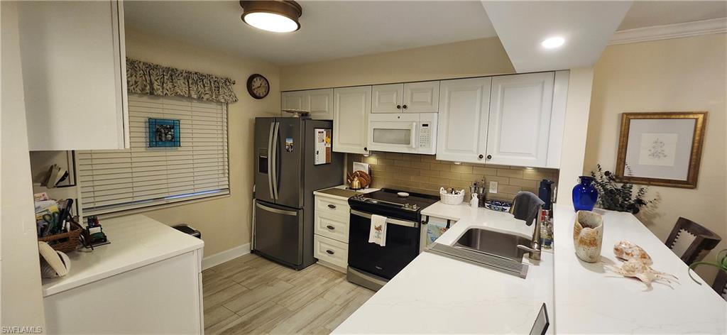 1025 Foxfire Ln 104 Property Photo 8