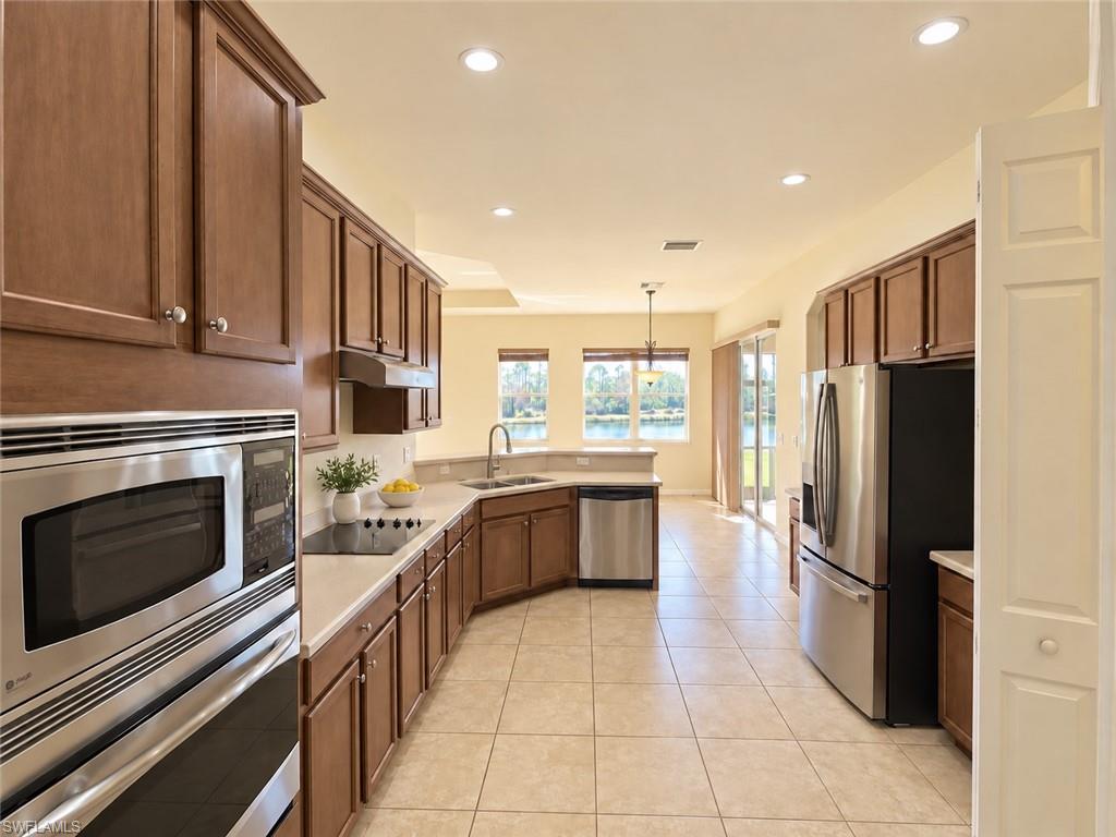 21718 Bella Terra Blvd Property Photo 13