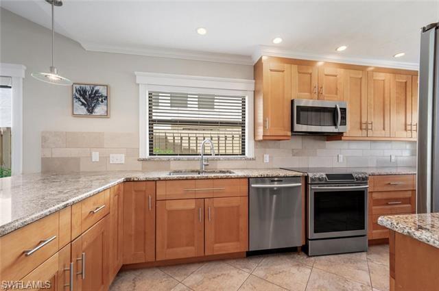 551 Beachwalk Cir 85-0 Property Photo 26